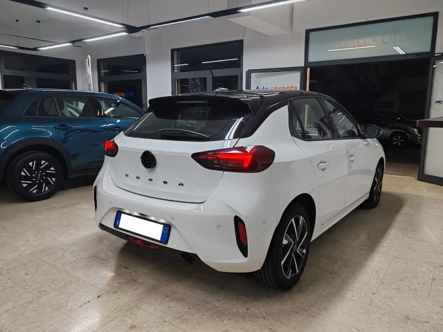 OPEL Corsa usata, con Autoradio