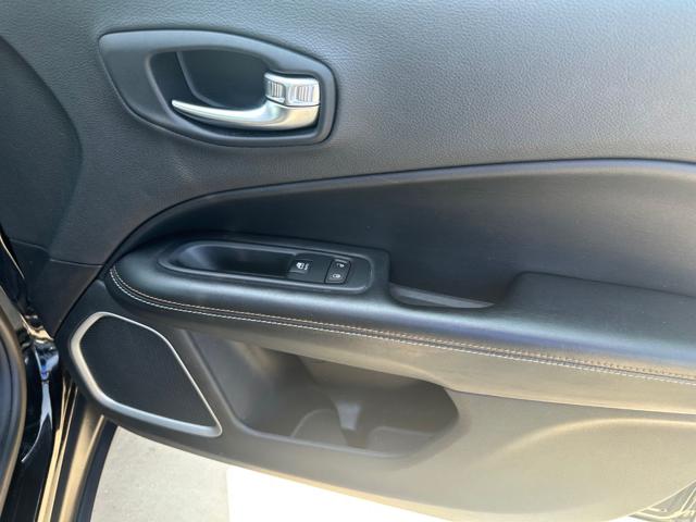 JEEP Compass usata, con Sensori di parcheggio posteriori
