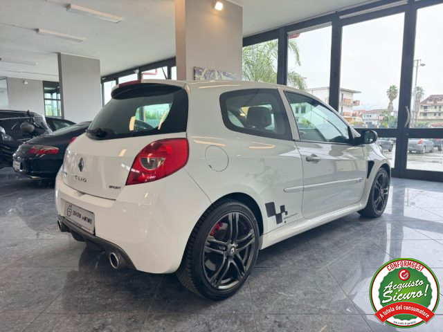 RENAULT Clio usata, con Antifurto