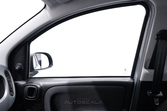 FIAT New Panda usata 18