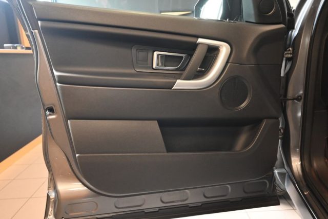 LAND ROVER Discovery Sport usata 41