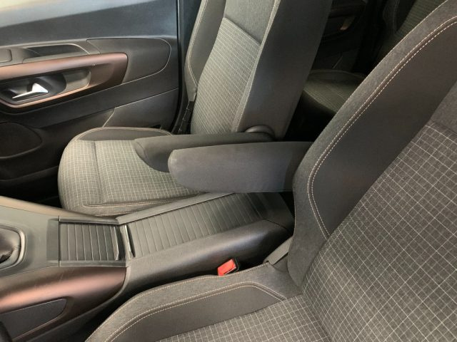 PEUGEOT Rifter usata, con Chiusura centralizzata telecomandata