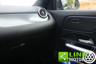 MERCEDES-BENZ GLA 200 usata, con Sistema di navigazione