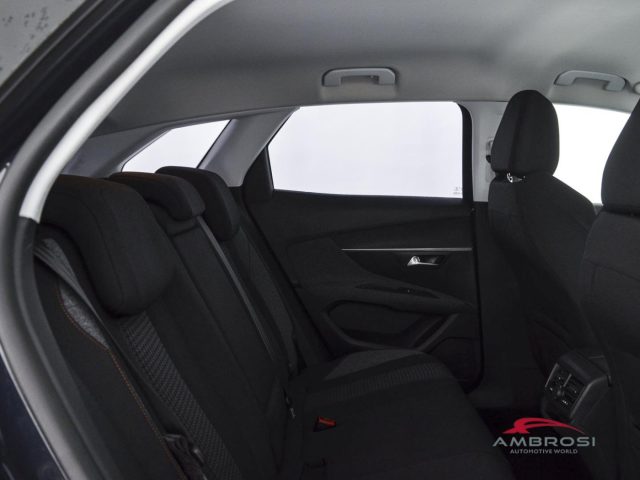 PEUGEOT 3008 usata 11