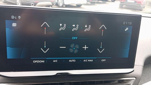 PEUGEOT 3008 usata, con Isofix