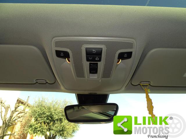 MERCEDES-BENZ CLA 200 usata, con USB