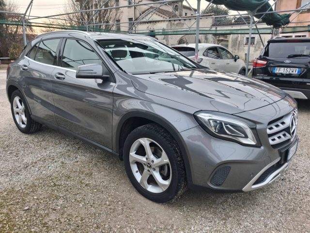 MERCEDES-BENZ GLA 200 usata, con Airbag Passeggero