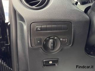 MERCEDES-BENZ Vito usata 11