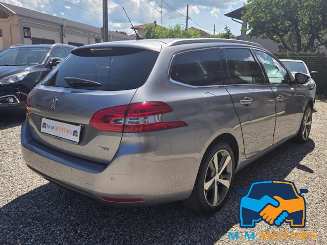 PEUGEOT 308 usata, con Alzacristalli elettrici