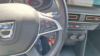 DACIA Sandero usata, con Autoradio digitale