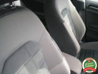 VOLKSWAGEN Golf usata, con Fendinebbia