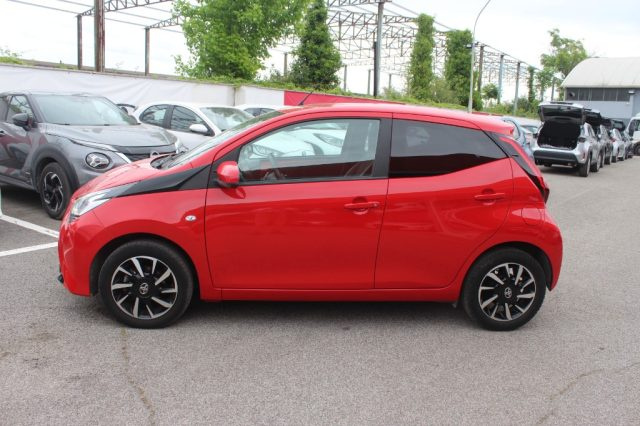 TOYOTA Aygo usata, con Autoradio