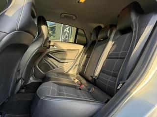 MERCEDES-BENZ CLA 200 usata, con Fari Xenon