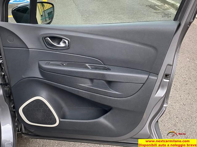 RENAULT Captur usata, con Servosterzo