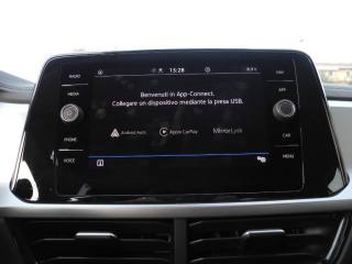 VOLKSWAGEN T-Roc usata, con Autoradio digitale