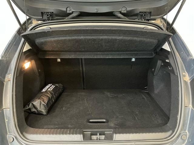 RENAULT Captur usata, con Hill holder