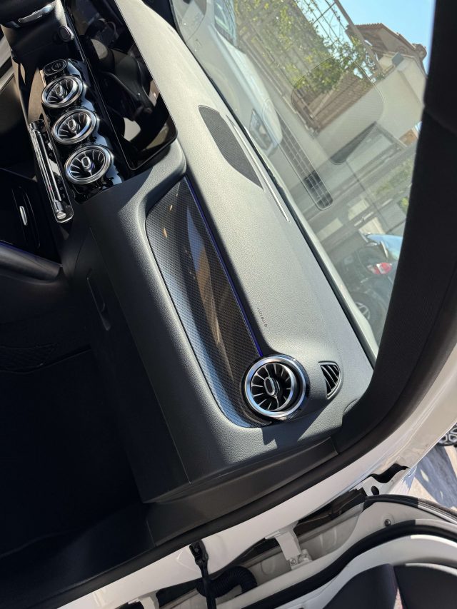 MERCEDES-BENZ GLA 200 usata, con Vetri oscurati