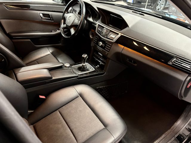 MERCEDES-BENZ E 200 usata, con ESP