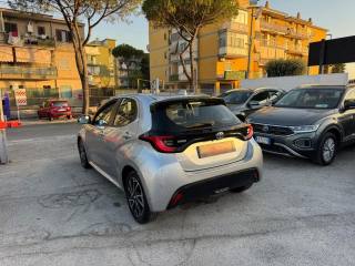 TOYOTA Yaris usata, con Alzacristalli elettrici
