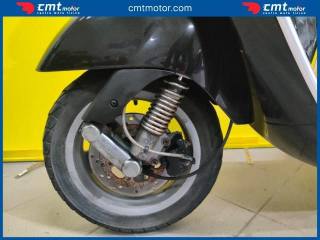 VESPA GTS 250 usata 11