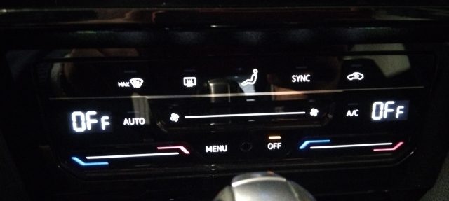 VOLKSWAGEN Passat Variant usata, con Frenata d