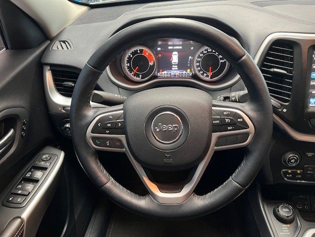 JEEP Cherokee usata, con Boardcomputer