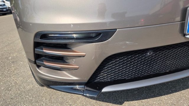 LAND ROVER Range Rover Velar usata, con Controllo trazione