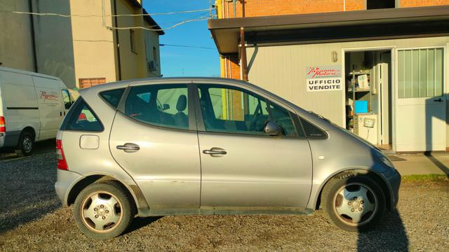 MERCEDES-BENZ A 160 usata, con Airbag