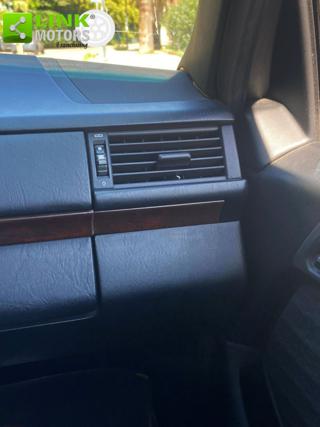 MERCEDES-BENZ 200 usata 24