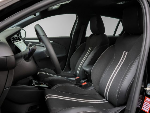 OPEL Corsa usata, con Cerchi in lega