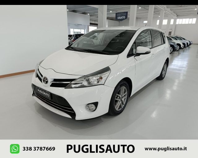 TOYOTA Verso usata, con Autoradio