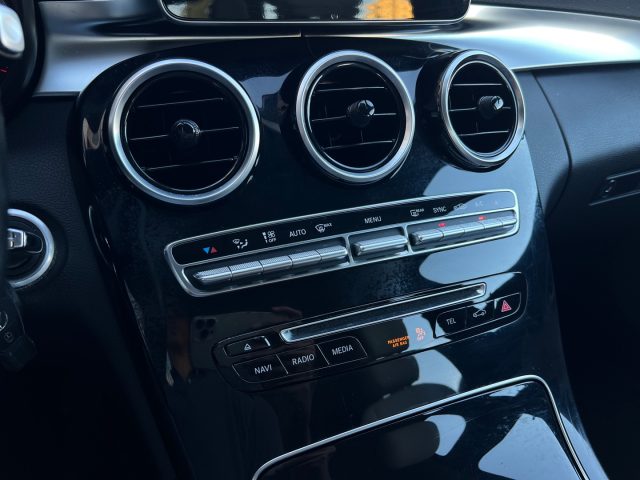 MERCEDES-BENZ C 200 usata, con Fendinebbia