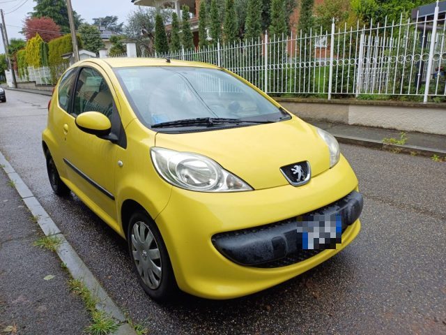 PEUGEOT 107 usata, con Airbag