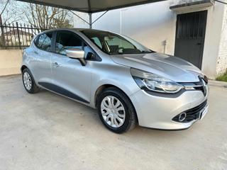 RENAULT Clio usata, con Airbag laterali