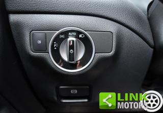 MERCEDES-BENZ CLA 220 usata, con Autoradio digitale