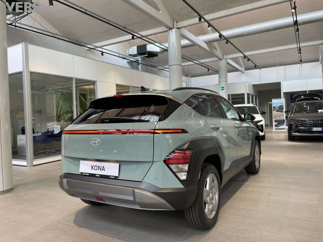 HYUNDAI Kona usata, con ESP