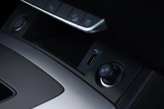 AUDI Q5 usata, con Sensori di parcheggio posteriori