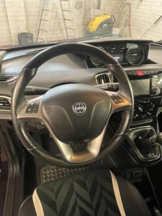 LANCIA Ypsilon usata, con Controllo trazione