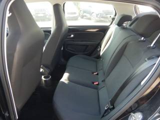 VOLKSWAGEN up! usata, con Chiusura centralizzata