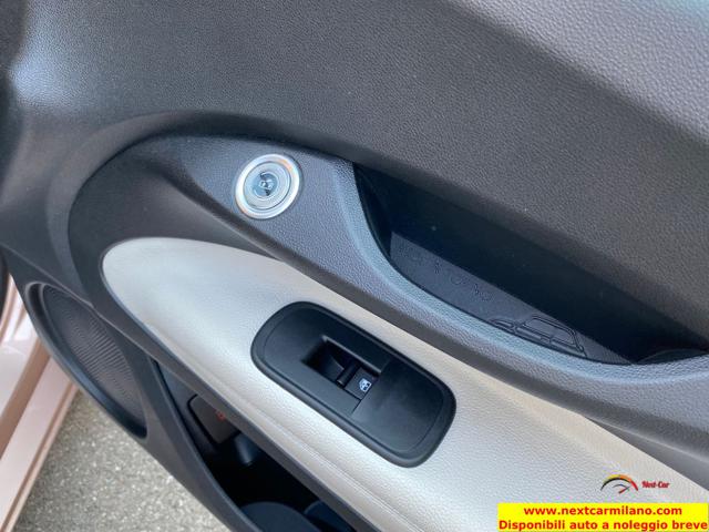 FIAT 500e usata, con Specchietto retrovisore con funzione antiabbagliamento