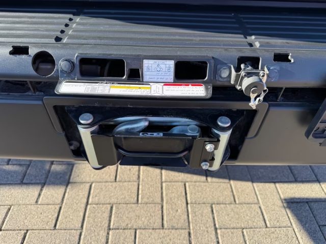 TOYOTA Land Cruiser usata, con Park Distance Control