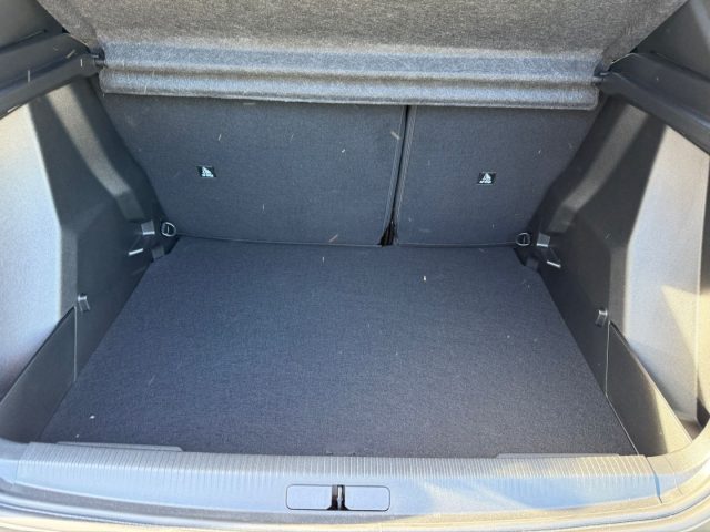 PEUGEOT 2008 usata 23