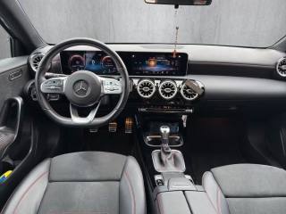 MERCEDES-BENZ A 180 usata, con Cronologia tagliandi