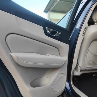 VOLVO XC60 usata, con Trazione integrale