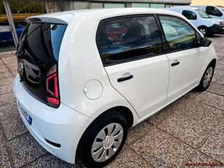 VOLKSWAGEN up! usata, con Chiusura centralizzata