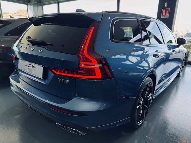 VOLVO V60 usata, con Alzacristalli elettrici