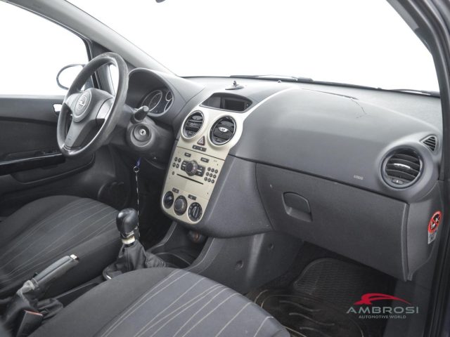 OPEL Corsa usata 11
