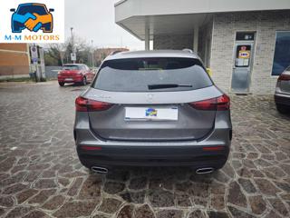 MERCEDES-BENZ GLA 250 usata, con Alzacristalli elettrici