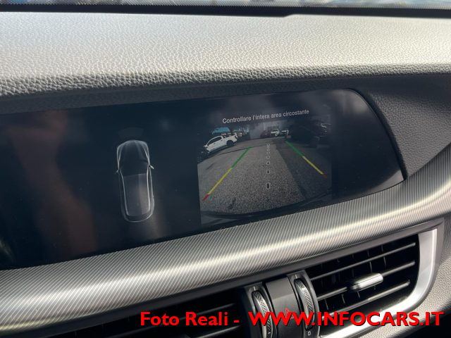 ALFA ROMEO Stelvio usata, con Park Distance Control