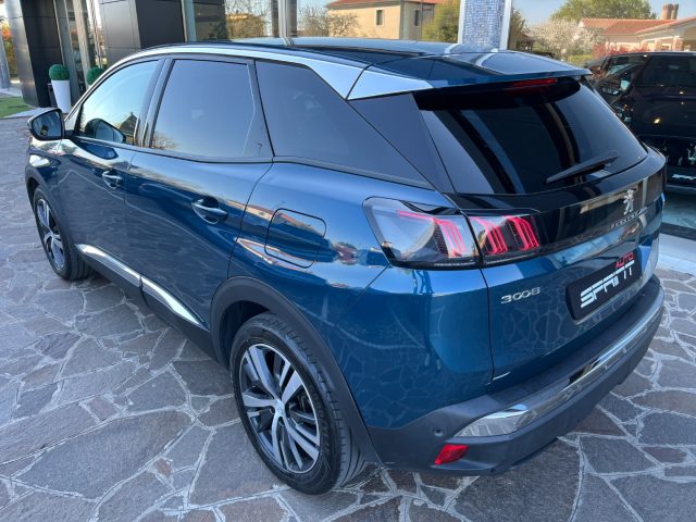 PEUGEOT 3008 usata, con Airbag